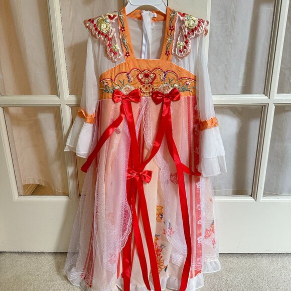 Traditional Chinese Hanfu Dress for Girls – Embroidered Princess Costume - Picture 1 of 3